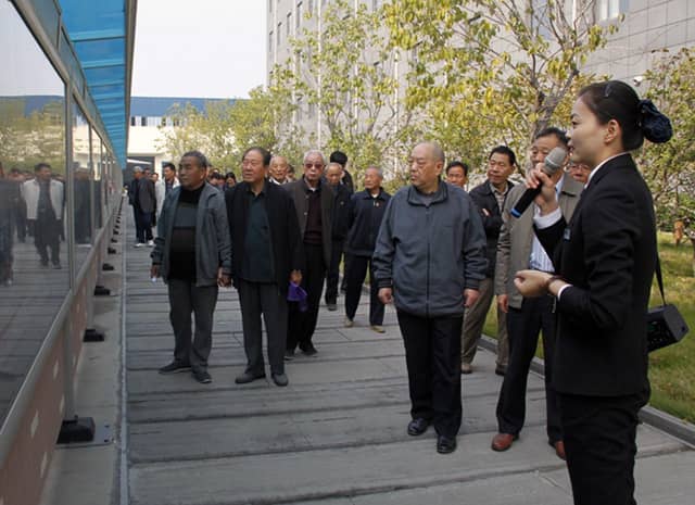 兗州區(qū)人大、政協(xié)領導蒞臨天意機械參觀考察